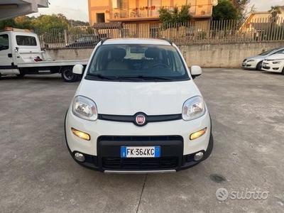 Usato 2017 Fiat Panda 4x4 0.9 Benzin 85 CV (9.999 €)