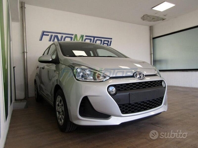 Usato 2018 Hyundai i10 1.0 Benzin 67 CV (11.300 €)