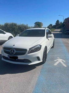 Usato 2018 Mercedes A180 1.5 Diesel 109 CV (17.500 €)