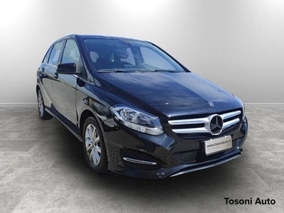 Usato 2018 Mercedes B180 1.5 Diesel 109 CV (16.800 €)