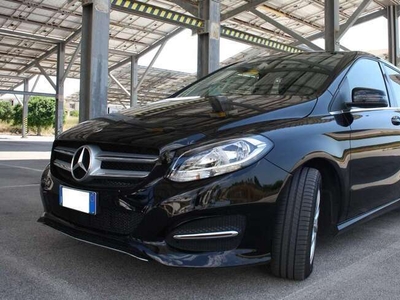 Usato 2018 Mercedes B180 1.6 Benzin 122 CV (18.500 €)