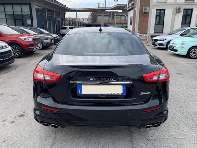 Usato 2019 Maserati Ghibli 3.0 Diesel 275 CV (46.900 €)