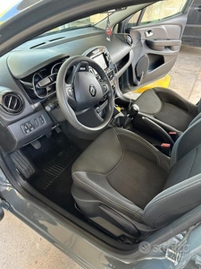 Usato 2019 Renault Clio IV 1.1 Diesel 75 CV (11.500 €)