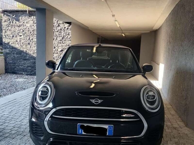 Usato 2020 Mini John Cooper Works Cabriolet 2.0 Benzin 231 CV (35.000 €)