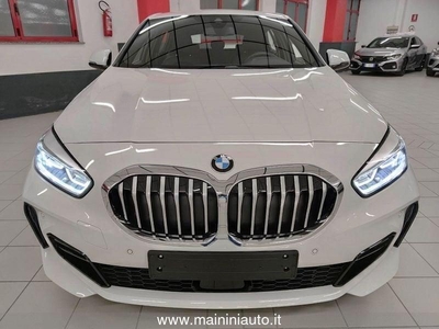 Usato 2022 BMW 118 1.5 Benzin 136 CV (33.900 €)