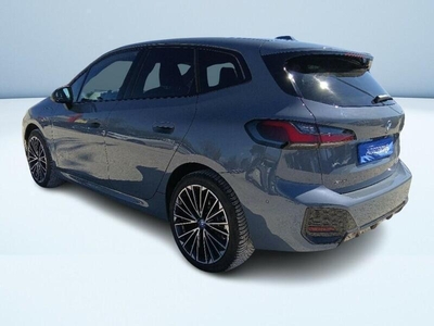Usato 2022 BMW 225 Active Tourer 1.5 Benzin 136 CV (33.500 €)