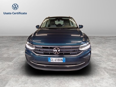 Usato 2022 VW Tiguan 1.5 Benzin 131 CV (29.800 €)