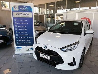 Usato 2023 Toyota Yaris Hybrid 1.5 El_Hybrid 92 CV (23.900 €)