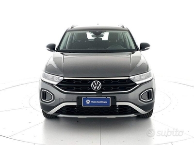 Usato 2023 VW T-Roc 1.5 Benzin (27.500 €)