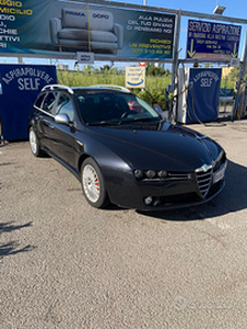 Vendesi Alfa 159 s. w