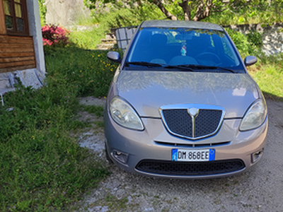 Vendo lancia y 1.4 16v del 2007