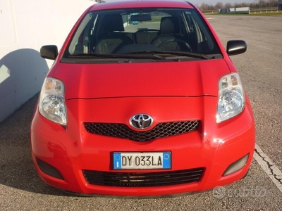 Venduto Toyota Yaris 1.0 now 5p. km 5. - auto usate in vendita