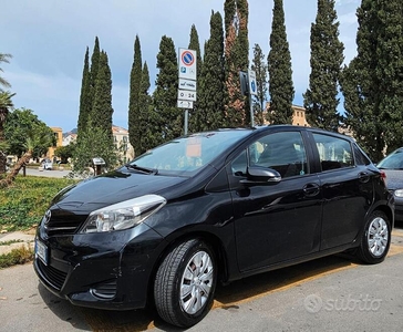 Venduto Toyota Yaris - 2014 - auto usate in vendita