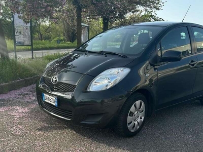 Venduto Toyota Yaris 5 Porte 1.0 Adat. - auto usate in vendita