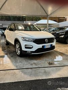 Volkswagen T-Roc 1.5 TSI ACT DSG Business BlueMoti