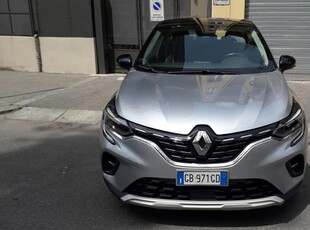 Renault Captur TCe 12V 100 CV