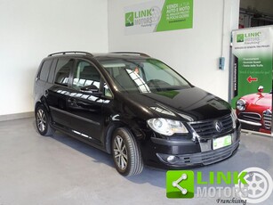 VOLKSWAGEN Touran 1.9 TDI 105CV DPF Conceptline *7posti* Usata