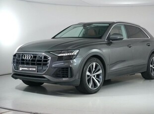 2019 AUDI Q8