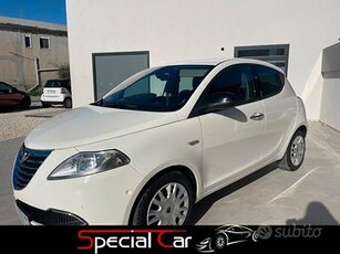 Lancia Ypsilon 0.9 TwinAir 85 CV 5 porte S&S Silve