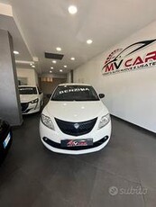 Lancia Ypsilon 1.2 69 CV 5 porte Elefantino Blu