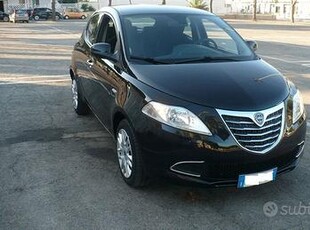 Lancia Ypsilon 1.2 69 CV 5 porte Elle