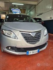 Lancia Ypsilon 1.2 69 CV 5 porte Gold