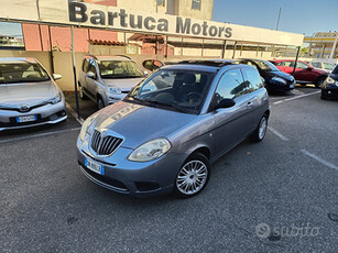 Lancia Ypsilon 1.3 Mtj neopatentati