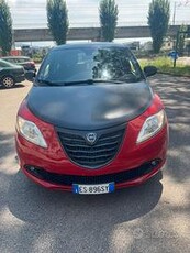 Lancia ypsilon momo design 1.3 MTJ 95 CV S&S