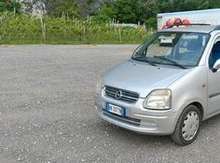 Opel Agila 1.2 16V