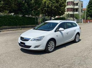 OPEL Astra 1.7 CDTI 125 CV Sport Tourer COSMO