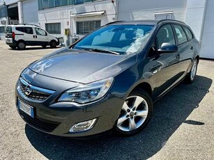 Opel Astra sw 1.7d 2011 133.000km e5 perfetta