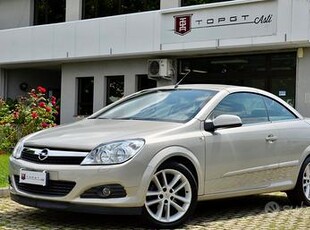 Opel Astra TwinTop 1.6 16V VVT Cosmo , PERMUTE