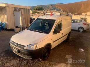 Opel Combo 1.3 CDTI 75CV 3p. Van