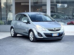 Opel Corsa 1.4 Benzina 100CV E5 Automatica - 2012