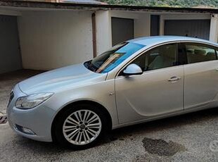 OPEL Insignia - 2012