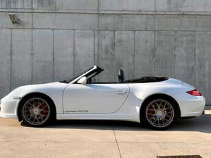 Porsche 911 Carrera 4 GTS Cabrio