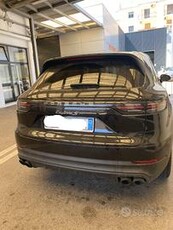 Porsche Cayenne 3.0 V6