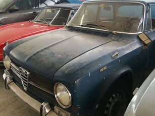 Usato 1968 Alfa Romeo Giulia Benzin 75 CV (6.000 €)