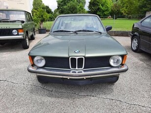 Usato 1980 BMW 324 1.6 Benzin 90 CV (6.900 €)