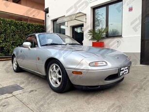 Usato 1997 Mazda MX5 1.8 Benzin 131 CV (14.990 €)