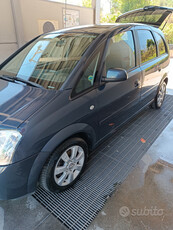 Usato 2007 Opel Meriva 1.7 Diesel 101 CV (1.500 €)