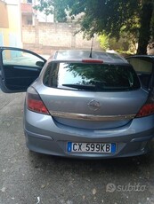 Usato 2008 Opel Astra 1.6 Diesel 101 CV (1.300 €)