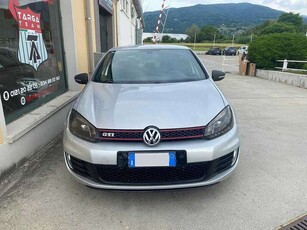 Usato 2010 VW Golf VI 2.0 Benzin 211 CV (14.500 €)