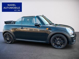 Usato 2011 Mini Cooper Cabriolet 1.6 Benzin 122 CV (8.900 €)