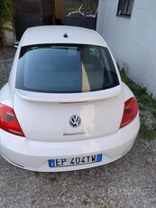 Usato 2013 VW Maggiolino 1.6 Diesel 105 CV (10.900 €)