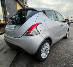 Usato 2014 Lancia Ypsilon 1.2 LPG_Hybrid 69 CV (9.000 €)