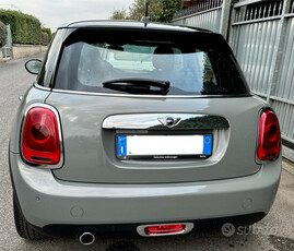 Usato 2016 Mini Cooper 1.5 Benzin 136 CV (15.000 €)