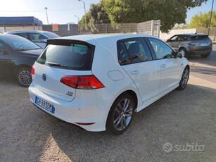 Usato 2016 VW Golf 1.6 Diesel 110 CV (15.800 €)