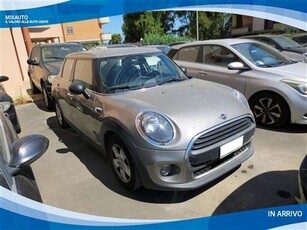 Usato 2018 Mini ONE 1.5 Benzin 75 CV (12.900 €)