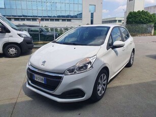 Usato 2018 Peugeot 208 1.6 Diesel 75 CV (10.800 €)